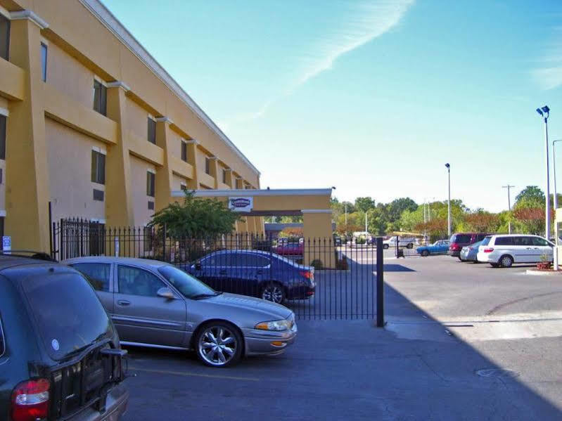Comfort Inn Airport Мемфис Экстерьер фото